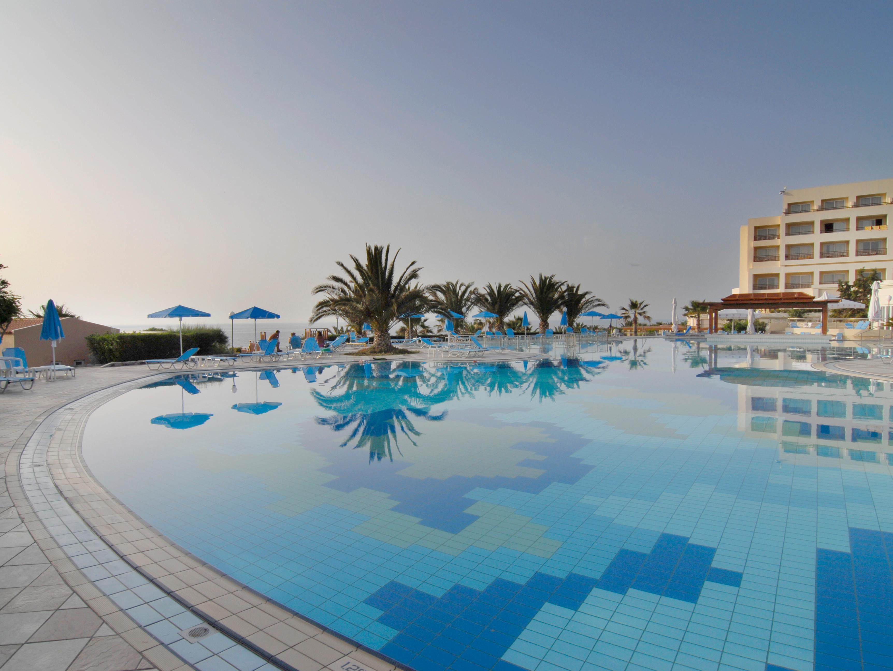 Iberostar Waves Creta Panorama & Mare Resort Lavris